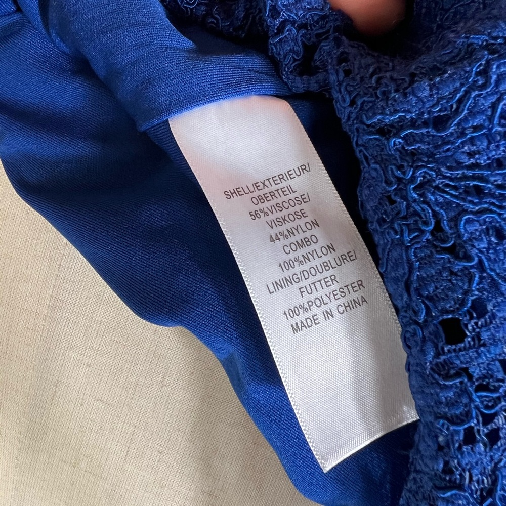 NWT ADRIANNA PAPELL Long Sleeve Cobalt Blue Lace Dress Womens 6 - Picture 8 of 8